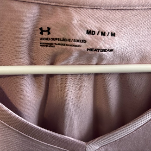 T-Shirt - Picture 2 of 2